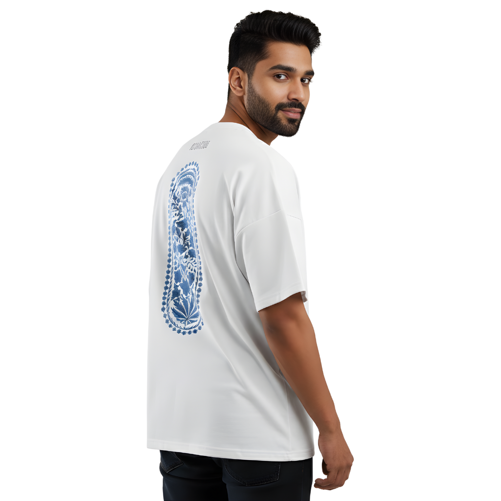 Graffiti Art Oversized T-Shirt – Traditional Floral Pattern Tee